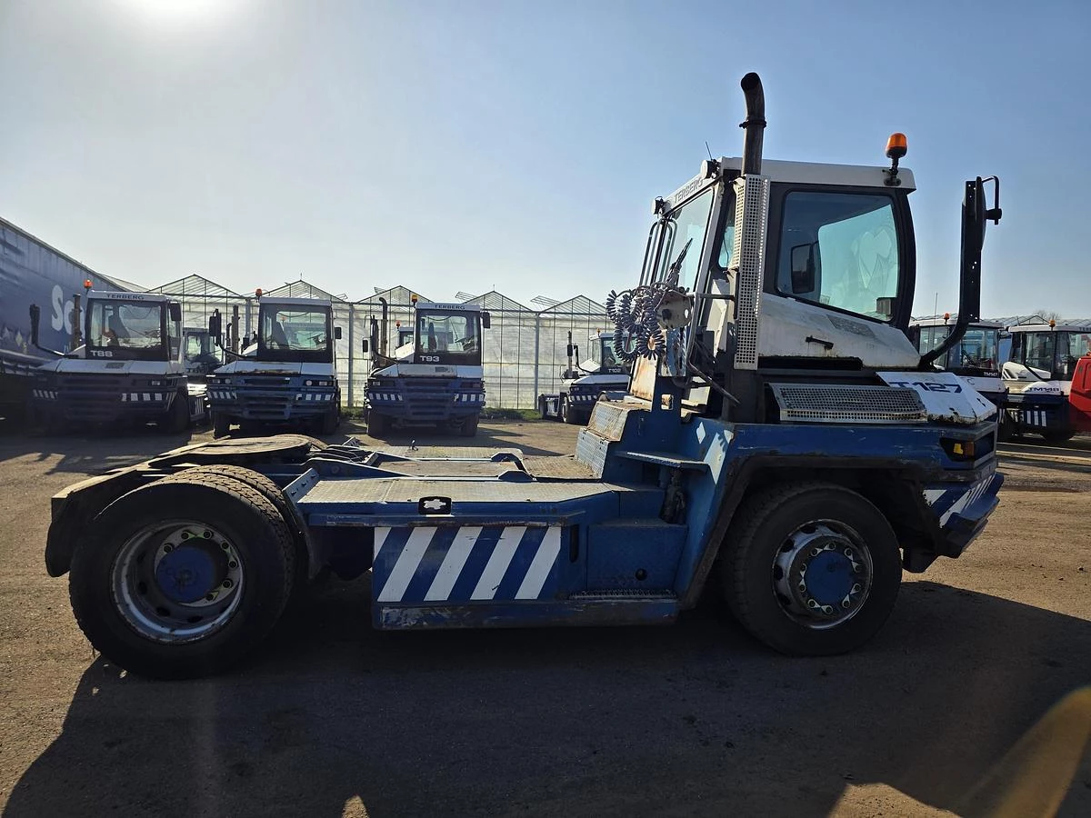 Terberg RT 282 | 4X4 |TURNING CHAIR| AUTOMATIC GEAR|24869 HOURS. 2010 obrázek 5