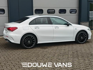Mercedes-Benz A-Class 2020 - 250e Sedan AMG Panorama Memory Night Pakket zdjecie 7