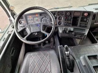 Scania R 1997 - R143-500 V8 4x2 Streamline - Retarder - Leather - Alloy wheels - Custom Bumper - Airhorns - Lightbar image 13