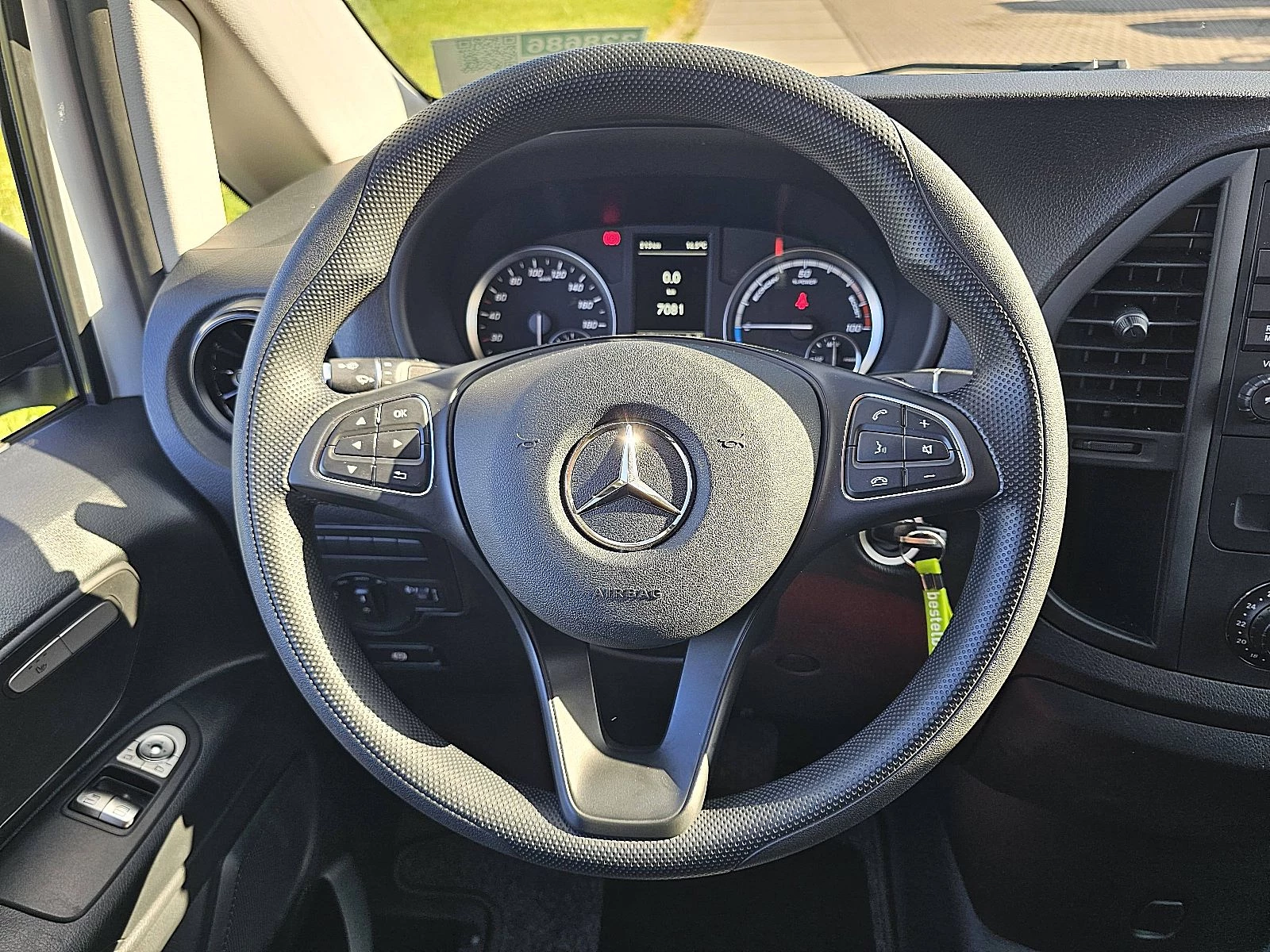 Mercedes-Benz eVito 2024 Bild 10
