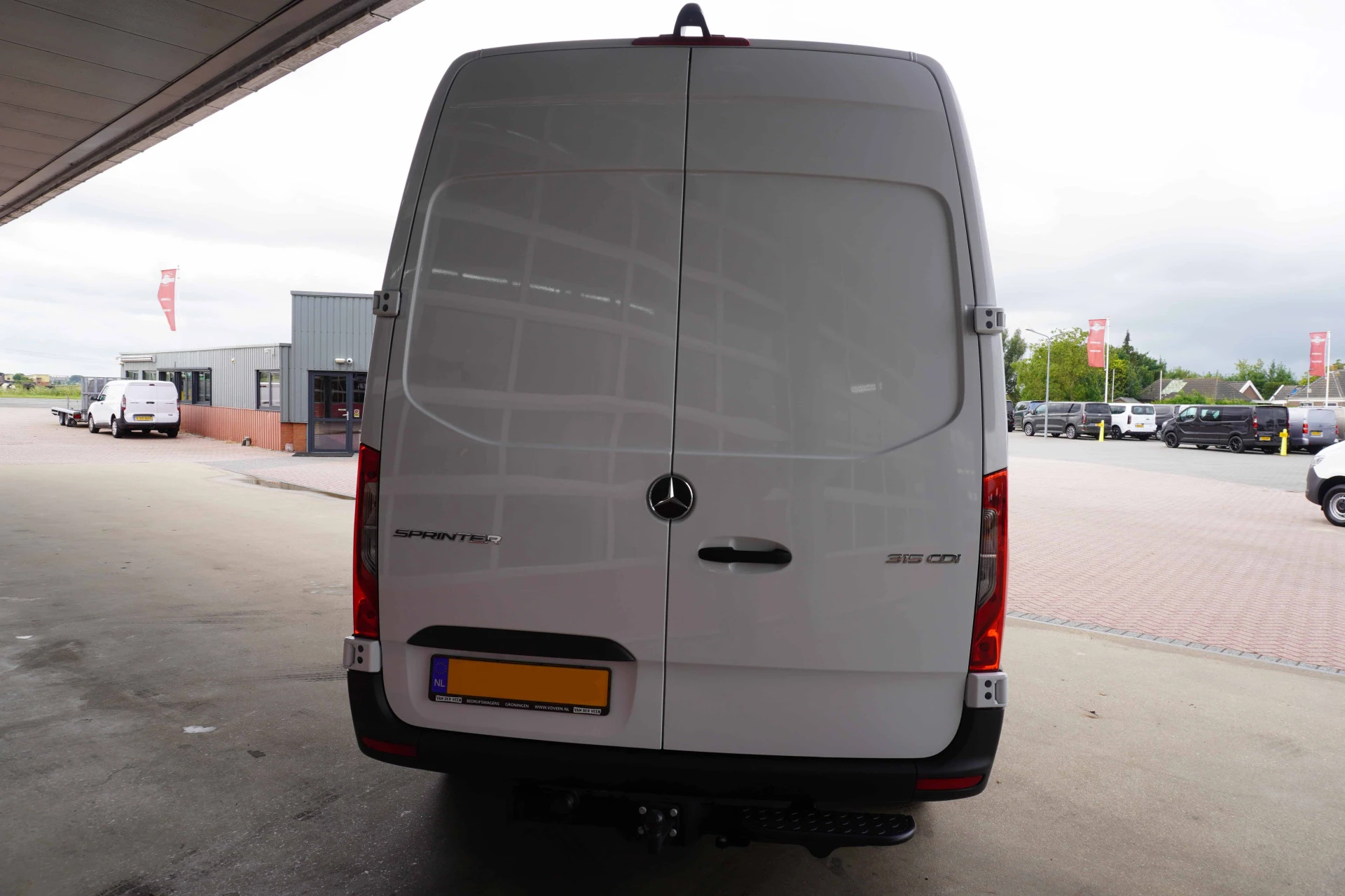 Mercedes-Benz Sprinter 2024 - 315 CDI 150PK L2H2 Pro automaat obrázek 6