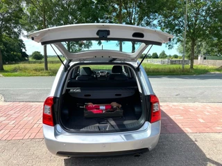Kia Carens 2007 - 2.0 CVVT X-ecutive Automaat 144 PK Benzine zdjecie 33