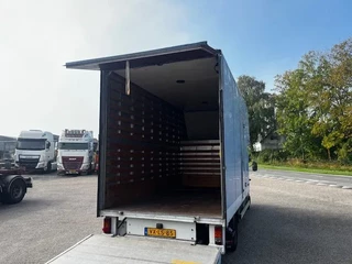 Mercedes-Benz Sprinter 1998 - 412 Mercedes-Benz 412D Box | 303.118km obrazek 8