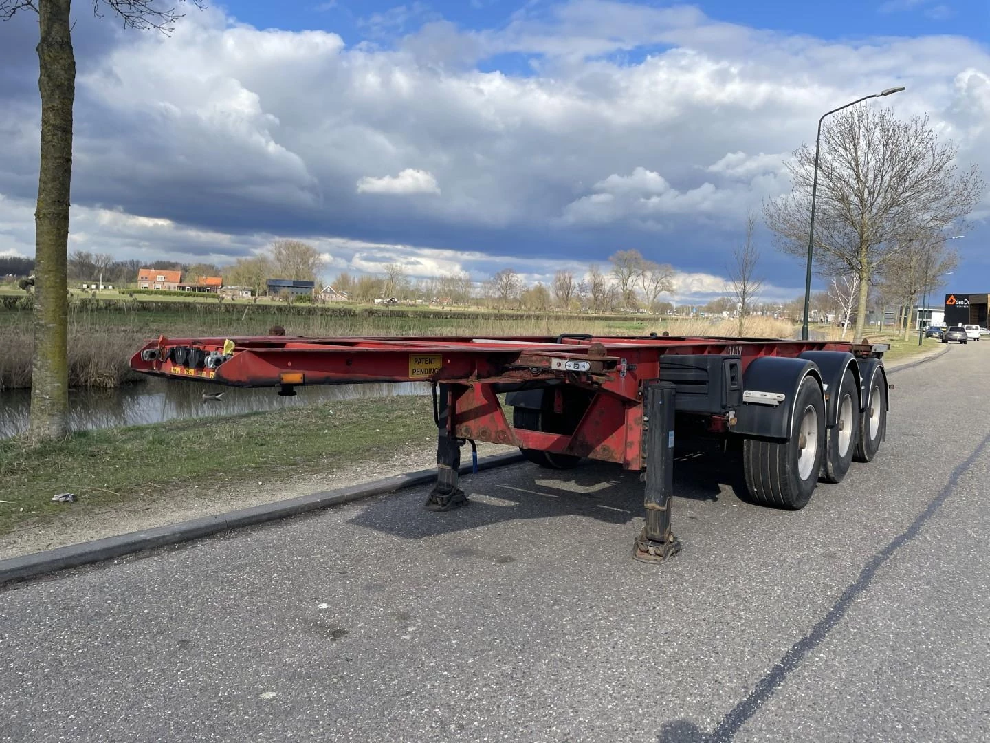 Van Hool Tankcontainerchassis 2006 image 2