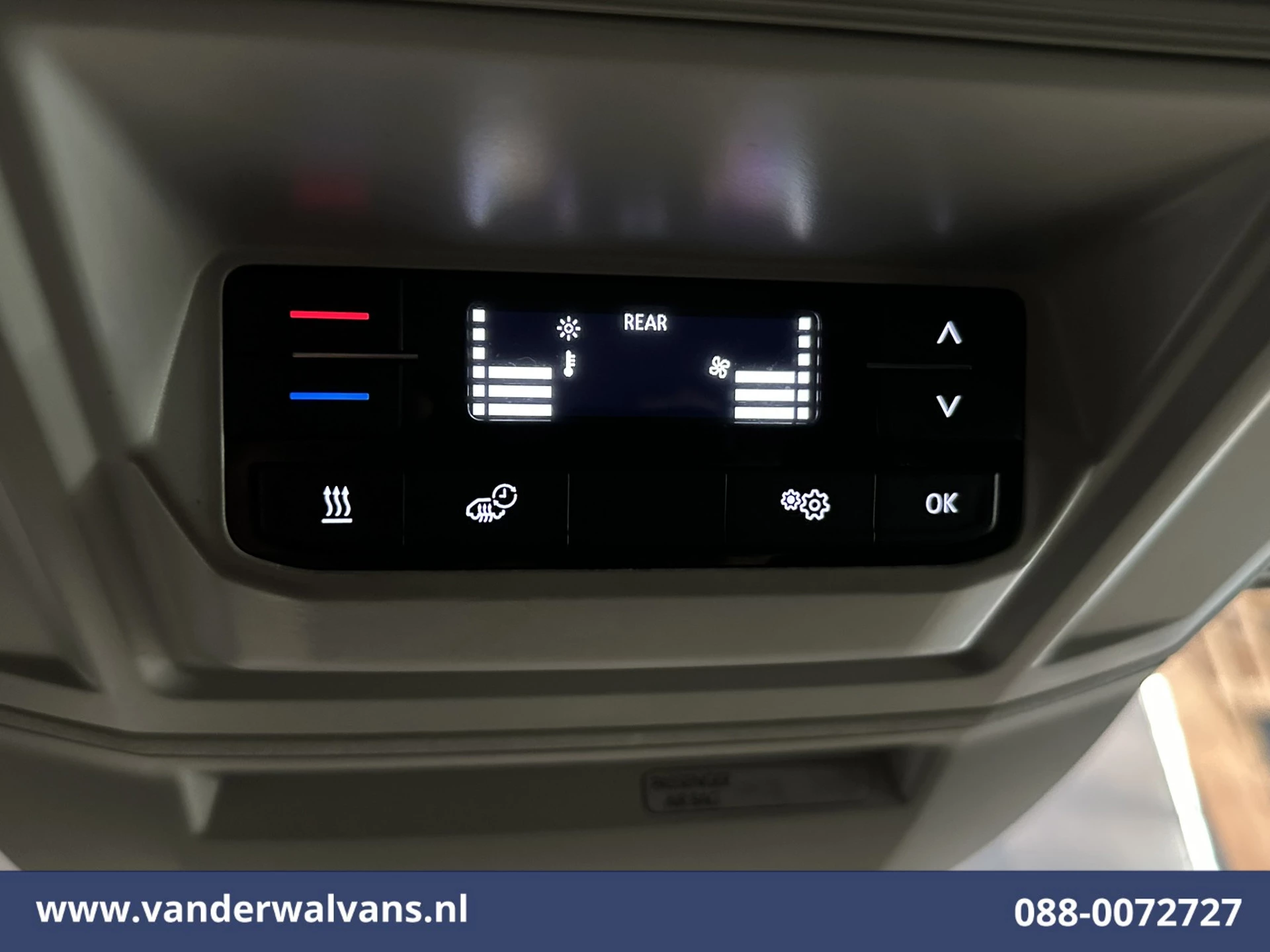 Volkswagen Crafter 2021 - 2.0 TDI 141pk L3H3 L2H2 Euro6 Airco | Navigatie | Apple Carplay | Chauffeursstoel obrázek 5