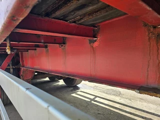 Renders ROC 12.27 | 3 AXLE FLATBED | HARWOODEN FLOOR | TWISTLOCKS 40 FT. |MB DISC 2002 - N/A obrazek 14