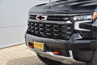 Chevrolet Silverado 2024 - 6.2 ZR2 image 25