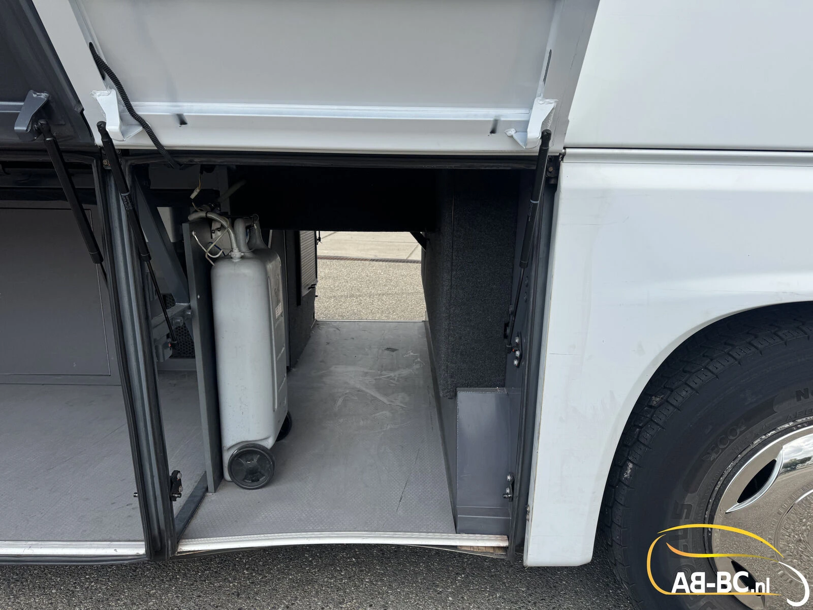 VDL Futura FHD2 129 440 2014 afbeelding 31