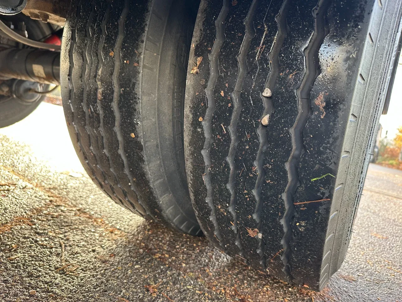 Jung 2007 - GERGEN JUNG TMA18L-Apollo *2-Achs-Absetzanhänger *zwillingsbereift *luftgefedert Bild 14