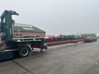 Meusburger N/A 2016 - 4 axel steering, Double extendable up to 28 meters, extendable up to 3.2 meters, radio controlled, sliding roof image 2