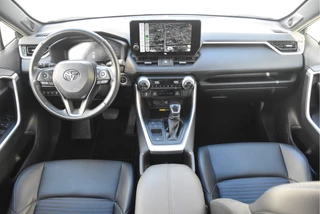 Toyota RAV4 2024 - 2.5 Hybrid Style + Bi-Tone zdjecie 3