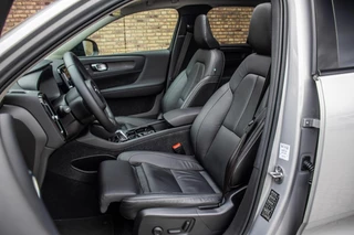 Volvo XC40 2023 - 1.5 T5 Plug-in hybrid Ultimate Dark, Pano, Leder imagen 10