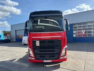 Volvo FH 2018 - 13.420 Globetrotter / Automatic / Euro-6 afbeelding 2 miniatuur