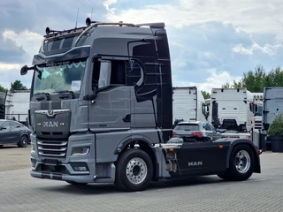 MAN TGX 2026 - 18.520 GX - D30 - Retarder - Full air - Night clima - Navi - 2x tank - Custom exterior afbeelding 3 miniatuur