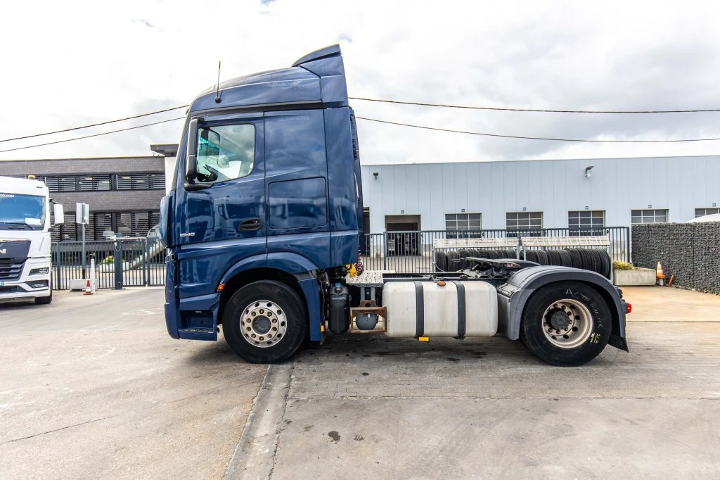 Mercedes-Benz Actros 2018 - 1846 LS +ADR zdjęcie 2