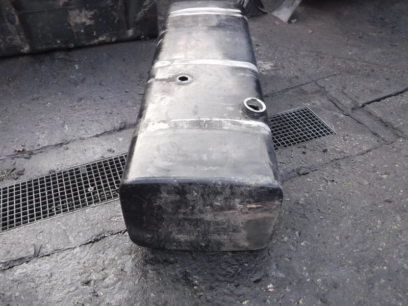 Diverse - DIESELTANK / FUEL TANK immagine 2