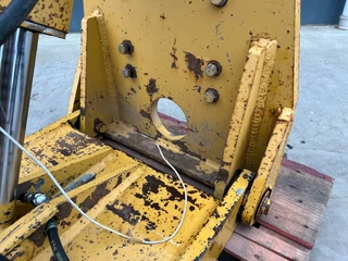 Cat N/A - 12H / 120M / 120H / 140G / 140H / 140K / 140M / 1 image 10