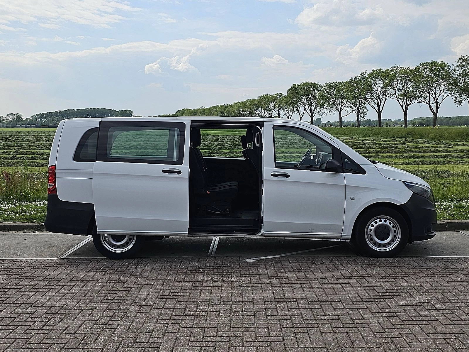 Mercedes-Benz Vito 2020 - 124 изображение 16