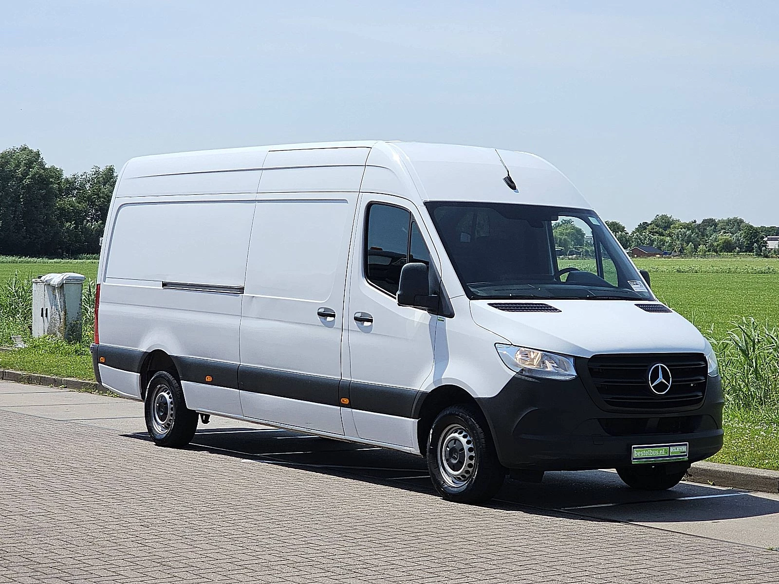 Mercedes-Benz Sprinter 2022 - 317 obrázek 5