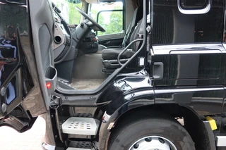 DAF CF 410 2018 - Bak +Dhollandia 2000 kg klep. Black Edition obrazek 14