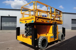 Haulotte 2022 - HS15EPRO Valid Inspection, Full Electric 4x4 Drive image 2 miniature