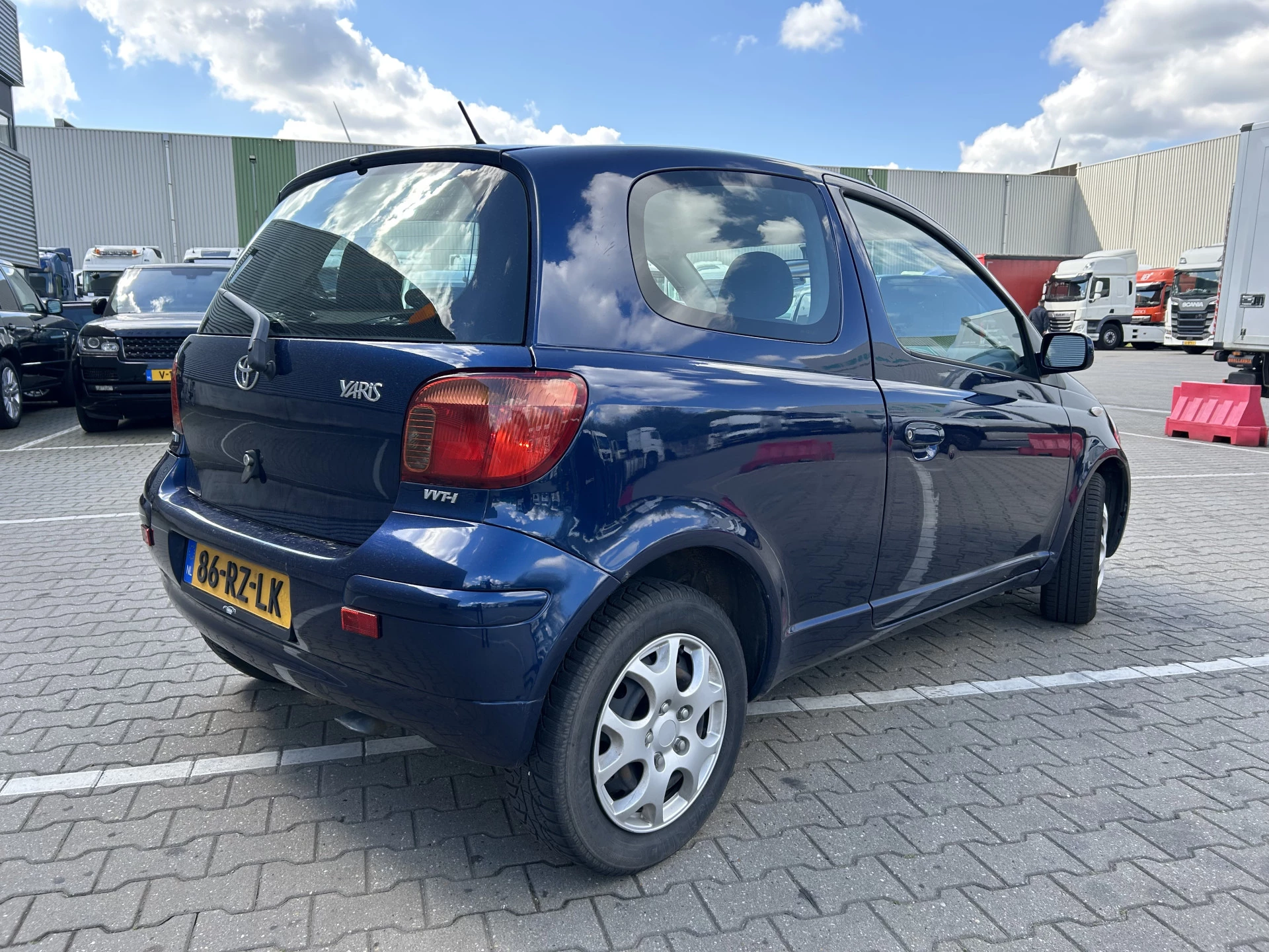 Toyota Yaris 2005 - 1.3 VVT-i S-Line afbeelding 2