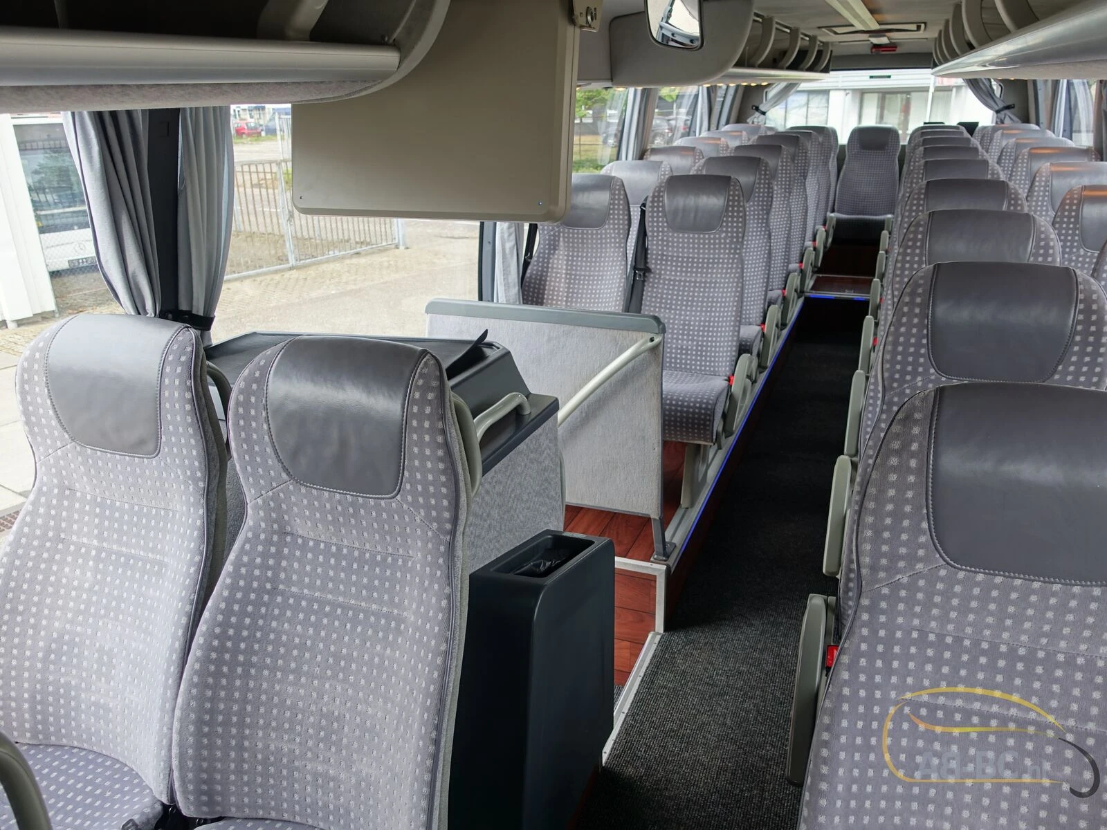 Volvo 9500H - 59 Seats EURO 6 2015 afbeelding 85
