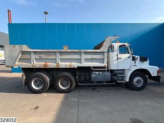 Volvo N/A 1989 - N 1064 6x4, leaf suspension, PTO, hydraulics imagem 12