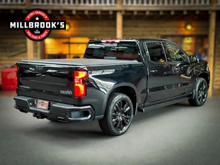 Chevrolet Silverado 2024 - High Country Black Edition 6.2 V8 420 PK, imagen 8
