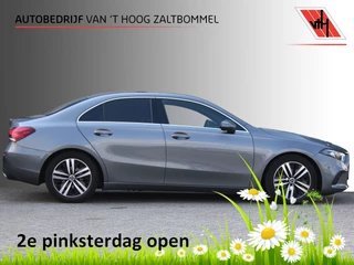 Mercedes-Benz A-Klasse 2021 - 180 AUT7 Luxury Line LEDER SFEER WIDESCREEN CAMERA afbeelding 1