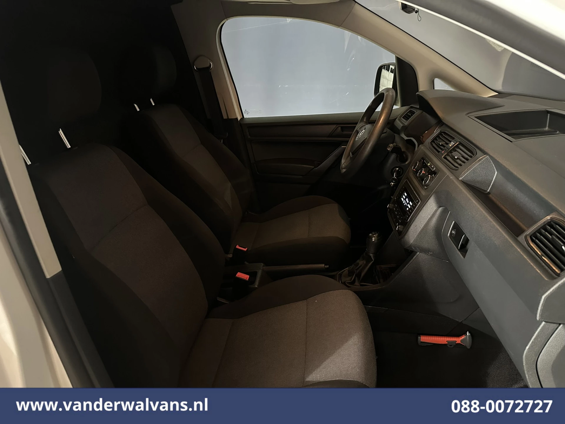 Volkswagen Caddy 2020 - 2.0 TDI L2H1 Euro6 Airco | Cruisecontrol | 1400kg Trekhaak | Sidebars obrázek 4