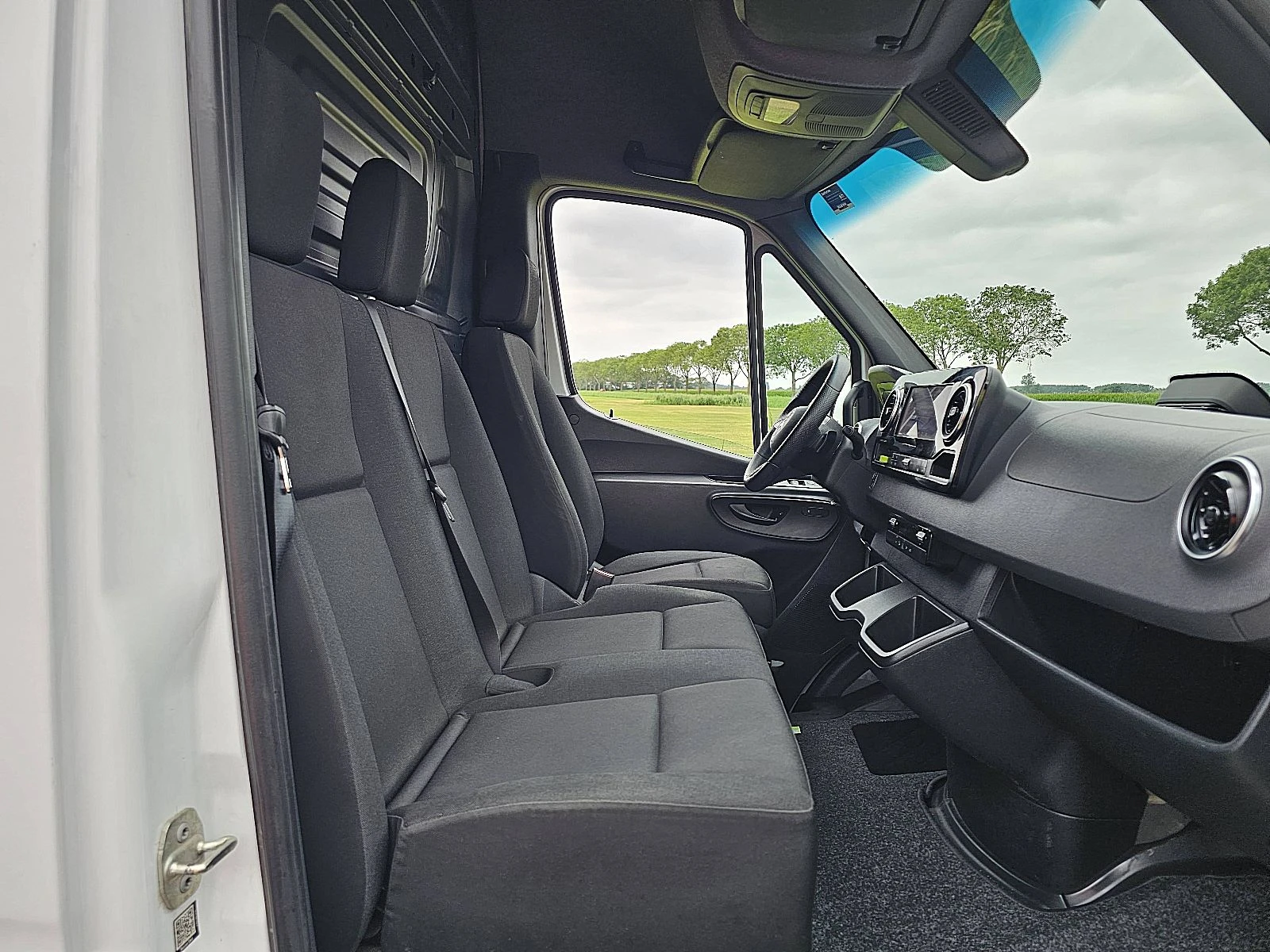 Mercedes-Benz Sprinter 2024 - 317 Bild 7