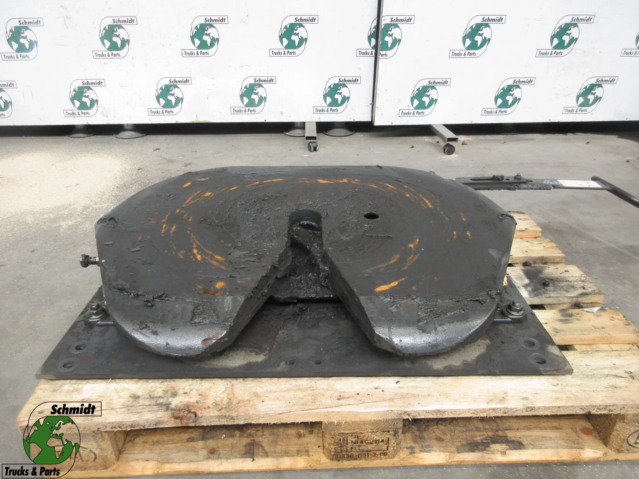 JOST JSK 40 G50-X D152 U 20 DAF XF 480 EURO 6 2021 - JSK 40 G50-X D152 U 20 DAF XF 480 EURO 6 imagen 1