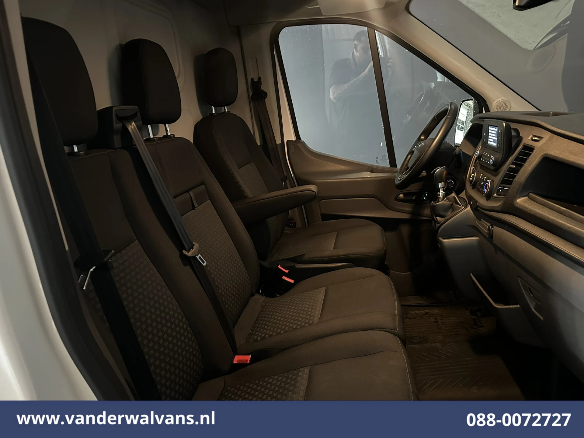 Ford Transit 2023 - 2.0 TDCI L4H3 Euro6 Airco | Cruisecontrol | Verwarmde voorruit obrázek 5