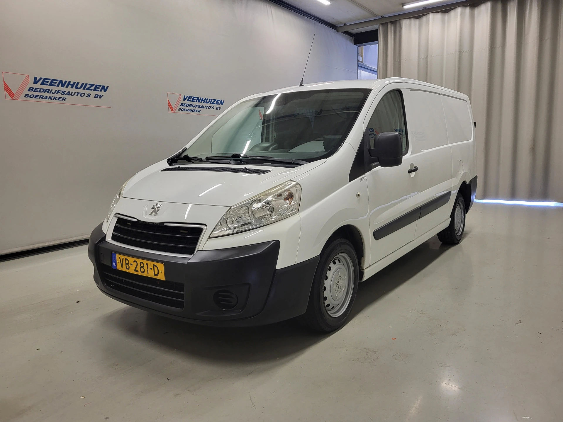 Peugeot Expert 2014 - 2.0HDI L2/H1 Trekhaak Apk tot 24-2-2027! afbeelding 2
