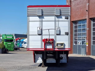 Zorzi 38S13619 2011 - Irma 2 deck livestock - Water & Ventilation - Lifting roof - Lifting floor - bild 41