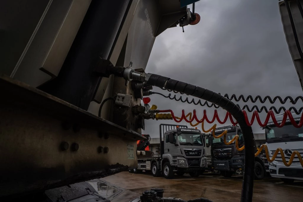 GRANALU 2020 - ALU- TP 28m3 +BACHE ELEC CRAMARO obrázek 10