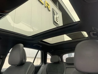 Mercedes-Benz C-Class 2023 - 300de *Parktronic*Thermatic*Distronic*Rijstrookassistent*Panoramische dak* obrazek 11