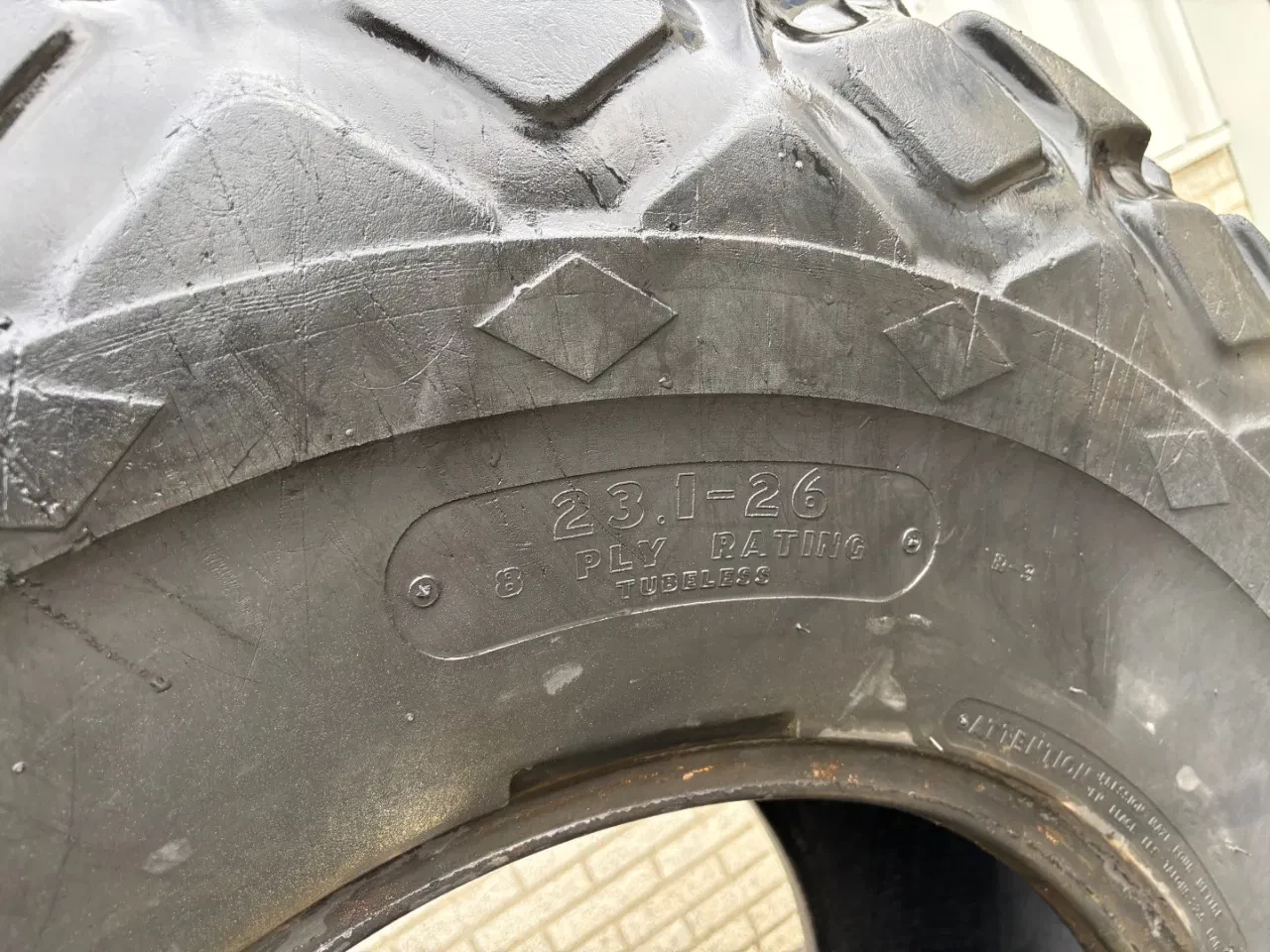 Goodyear - 23.1-26 used compactor tire Bild 5