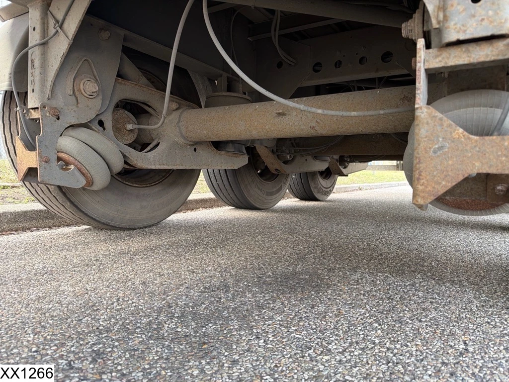 Fruehauf 2019 - Tautliner Lift axle image 9