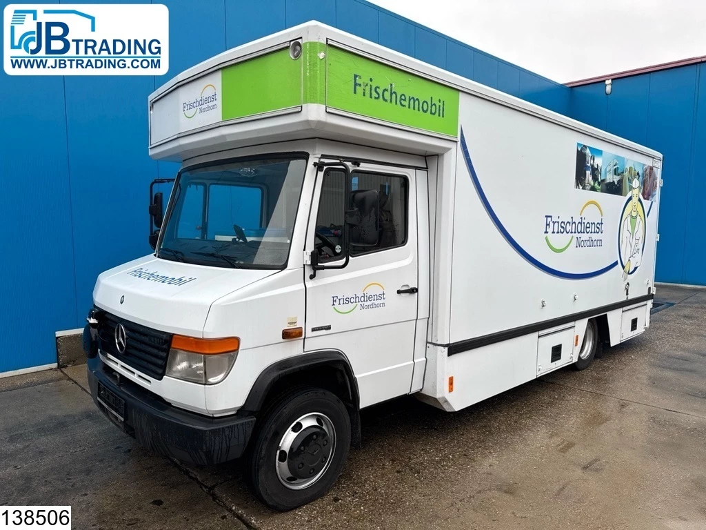 Mercedes-Benz 2010 - Vario 816 D EURO 5, Promotional truck, Manual trans afbeelding 1