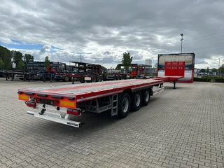 Kässbohrer N/A 2026 - new and unused Heavy-Duty flatbed / 690cm extendable / steering axle / lift axle / twistlocks / timberstakes / NL-trailer / APK: 04-2027 obrazek 5
