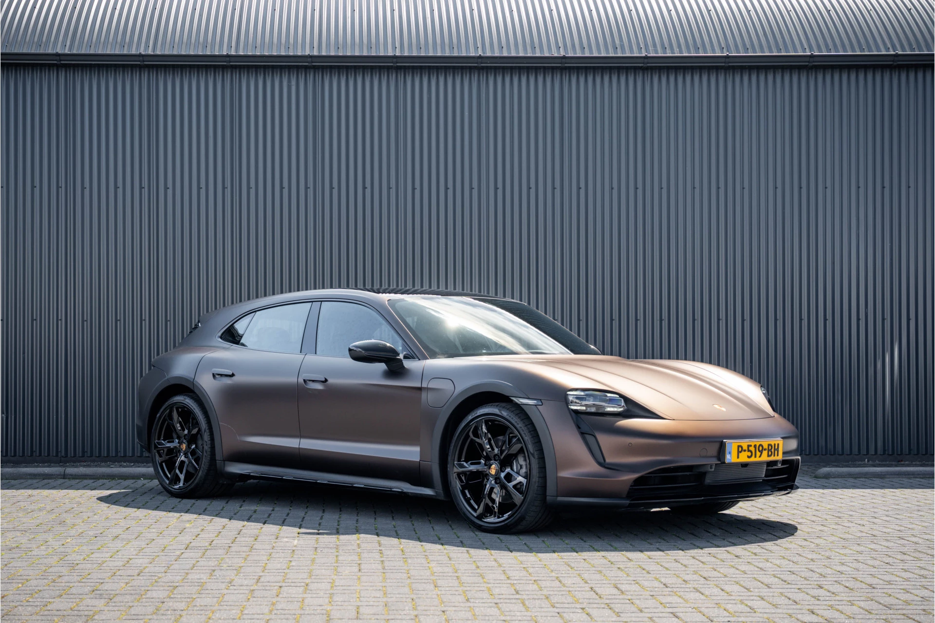 Porsche Taycan 2022 - Cross Turismo 4 | 93kWh | SOH 91% | Luchtvering | Panoramdak afbeelding 4