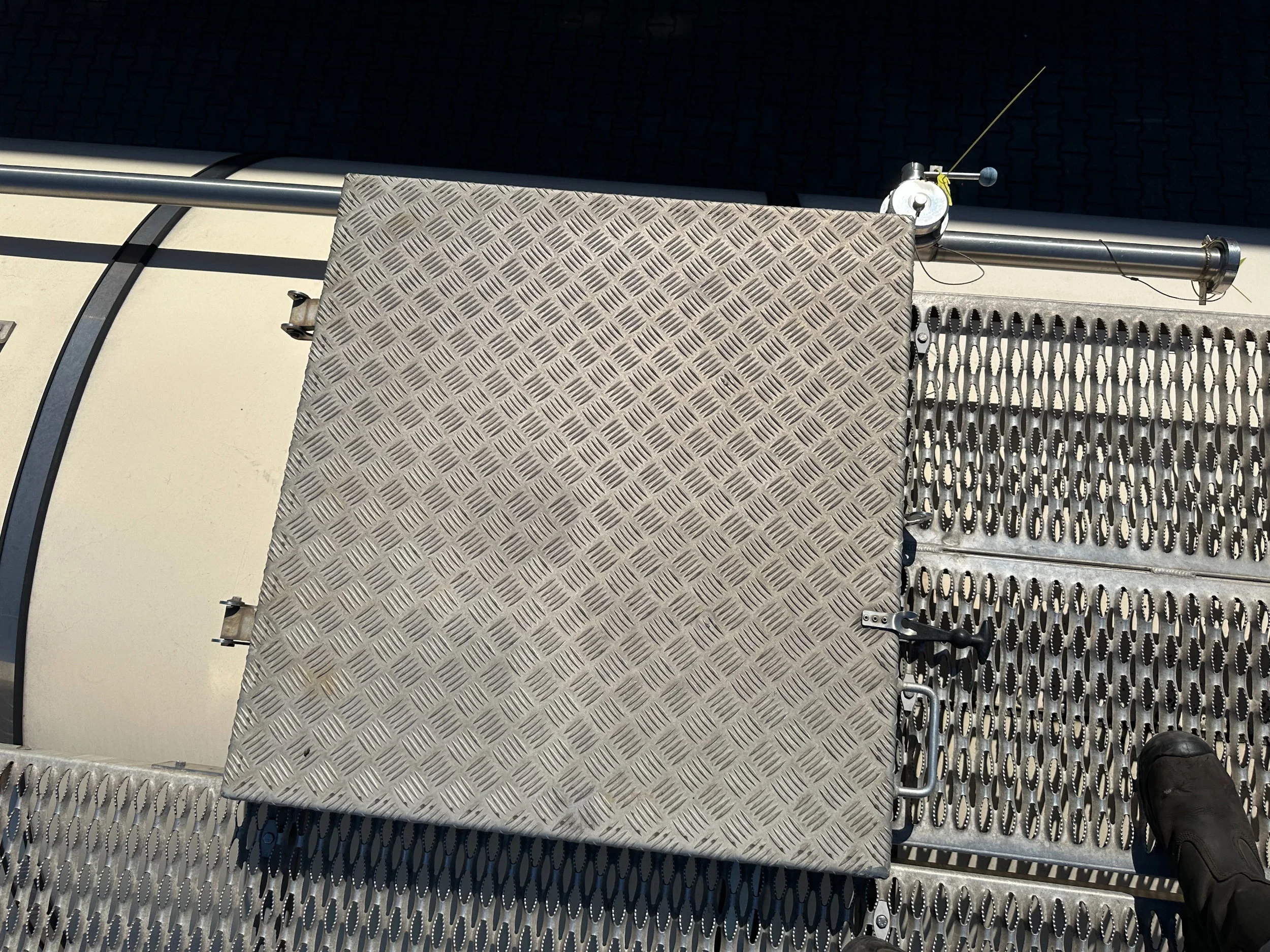 Feldbinder 1999 - FOOD / 33.500L / 2-COMP / LIFTAXLE / PUMP / ALCOA Bild 50