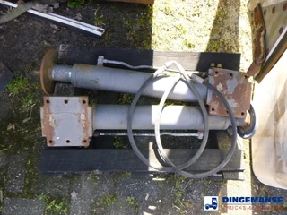 2 Support legs for loading crane изображение 3 миниатюра