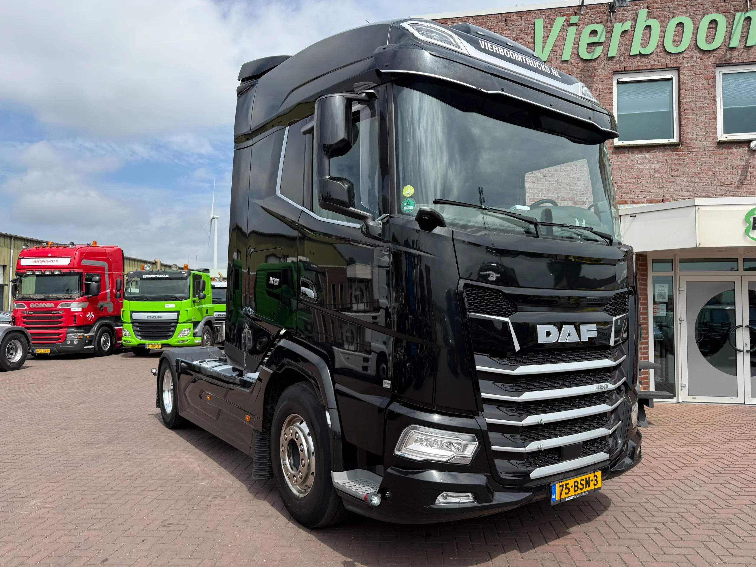 DAF XG 2022 - XG 480 / ACC / Standairco / 2x Tank / "BLACK BEAUTY" изображение 1