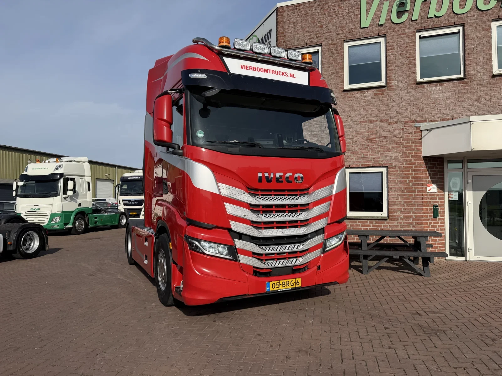 Iveco S-WAY 460 2021 - S-WAY 460 LNG / Retarder / Night airco / Smart tacho / TOP NL- TRUCK afbeelding 1