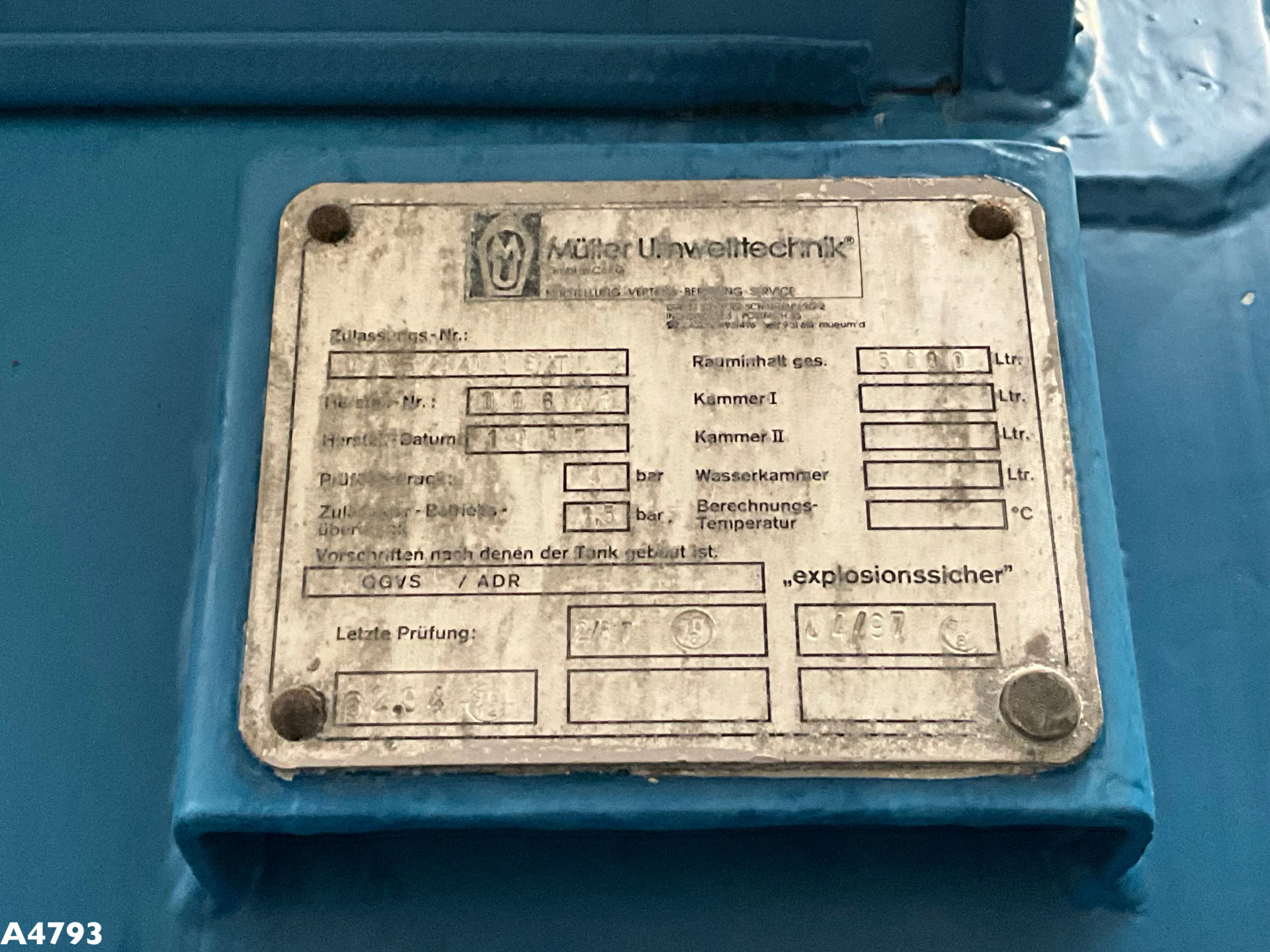 Muller Kolkenzuiger unit opgebouwd op een haakslede 1987 obrázek 13