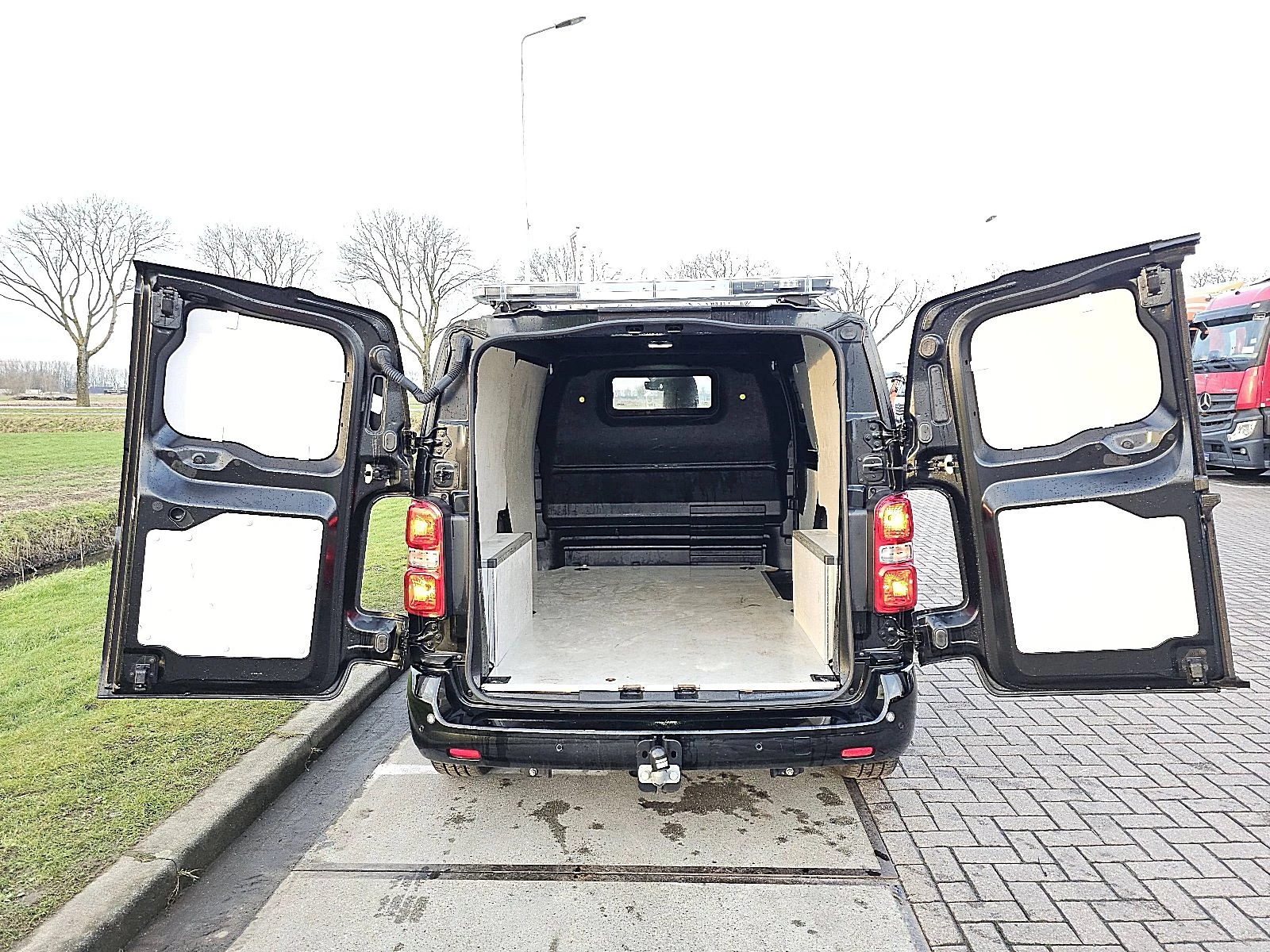 Opel Vivaro 2024 - 2.0 image 11
