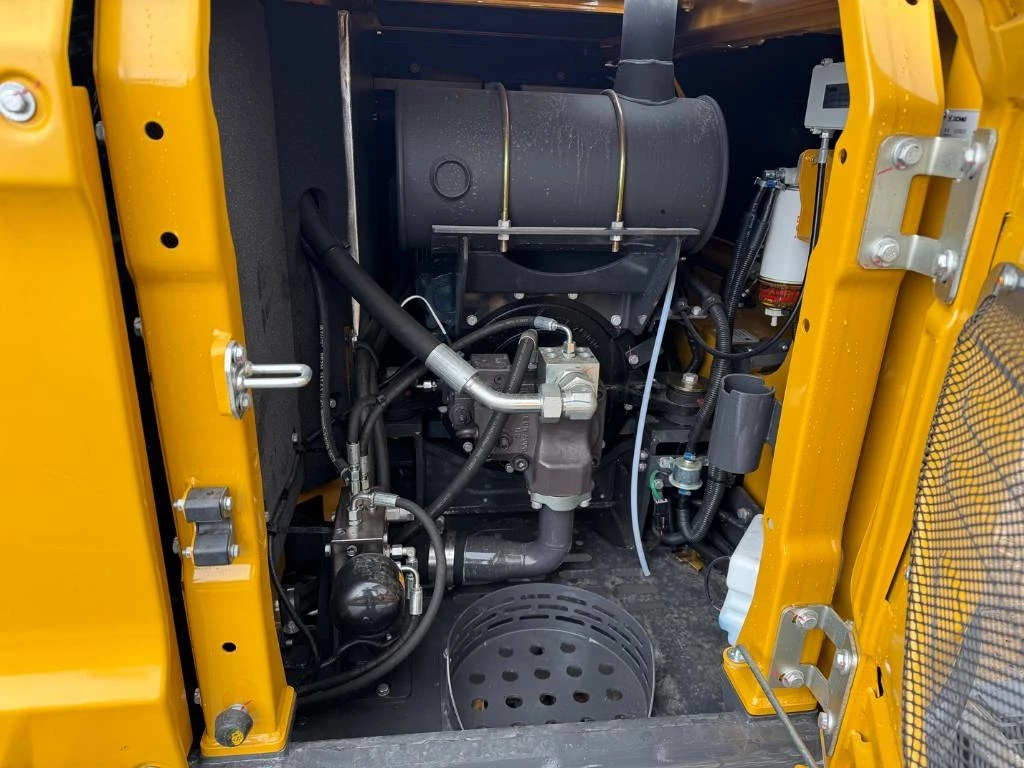 2025 - 28dredging dredg7.5 ( unused )amphibious excavator immagine 16